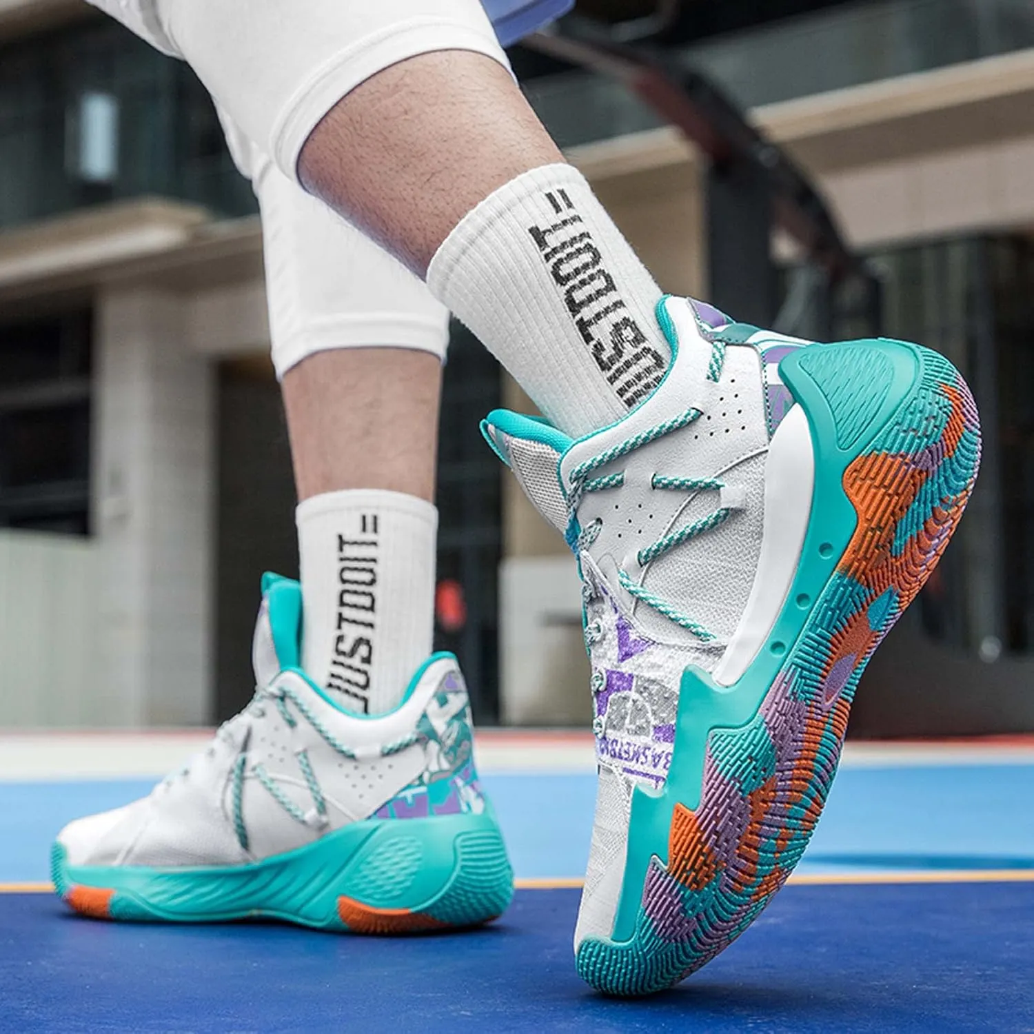Basketball Shoes Men Summer New Professional Combat Sneakers Men's Shoes Students Breathable high top Sneakers