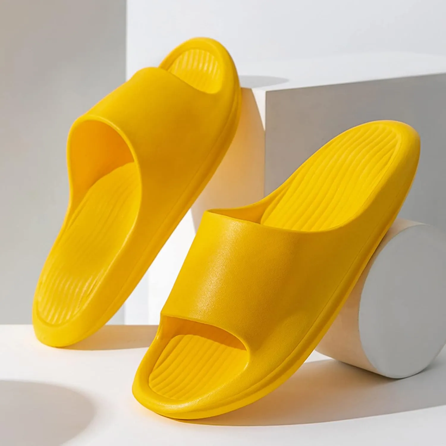 Bathroom Slippers Men Shower Shoes Women Cloud Slippers for Men Slides for Women Living Room Ultra Comfort Non Slip