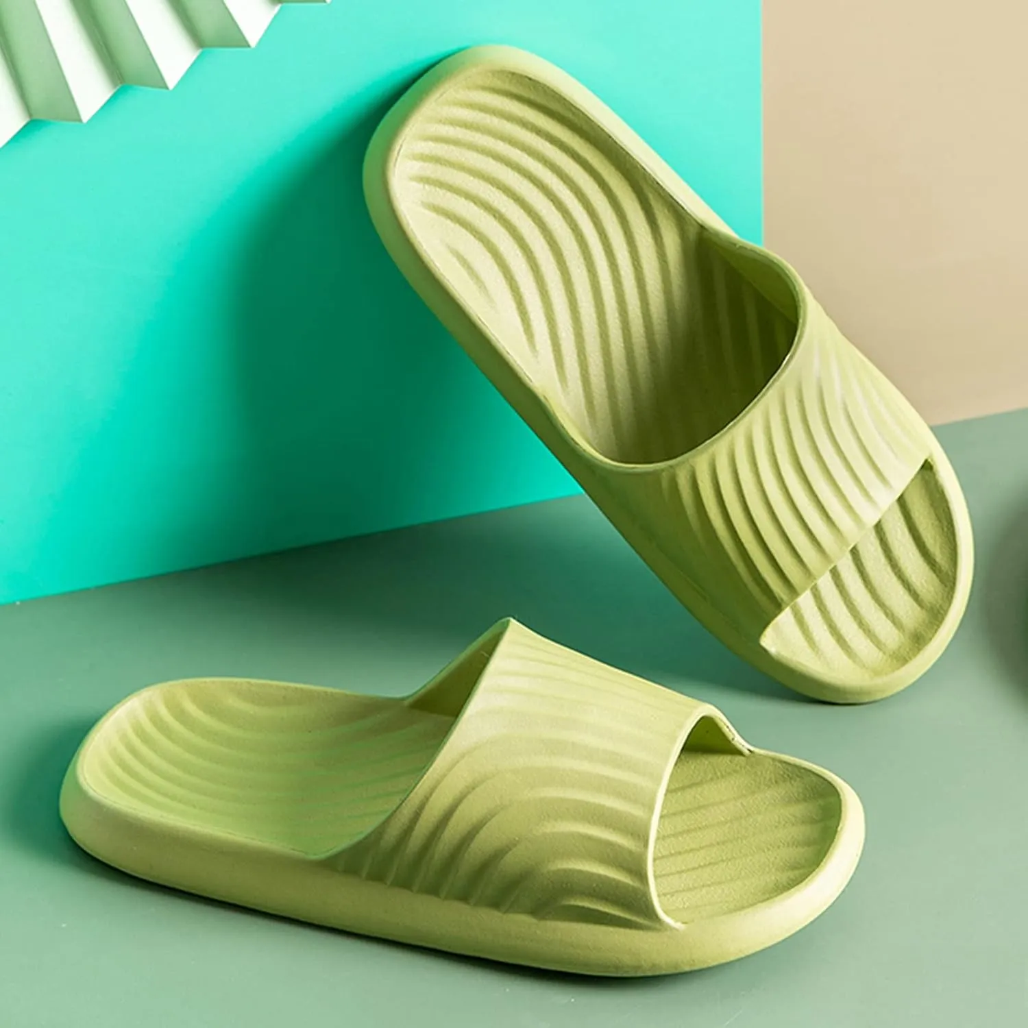 Cloud Slides Womens Bathroom Slipper Women and Men Bath Slippers Shower Shoes Dry Quickly Soft Sole Open Toe