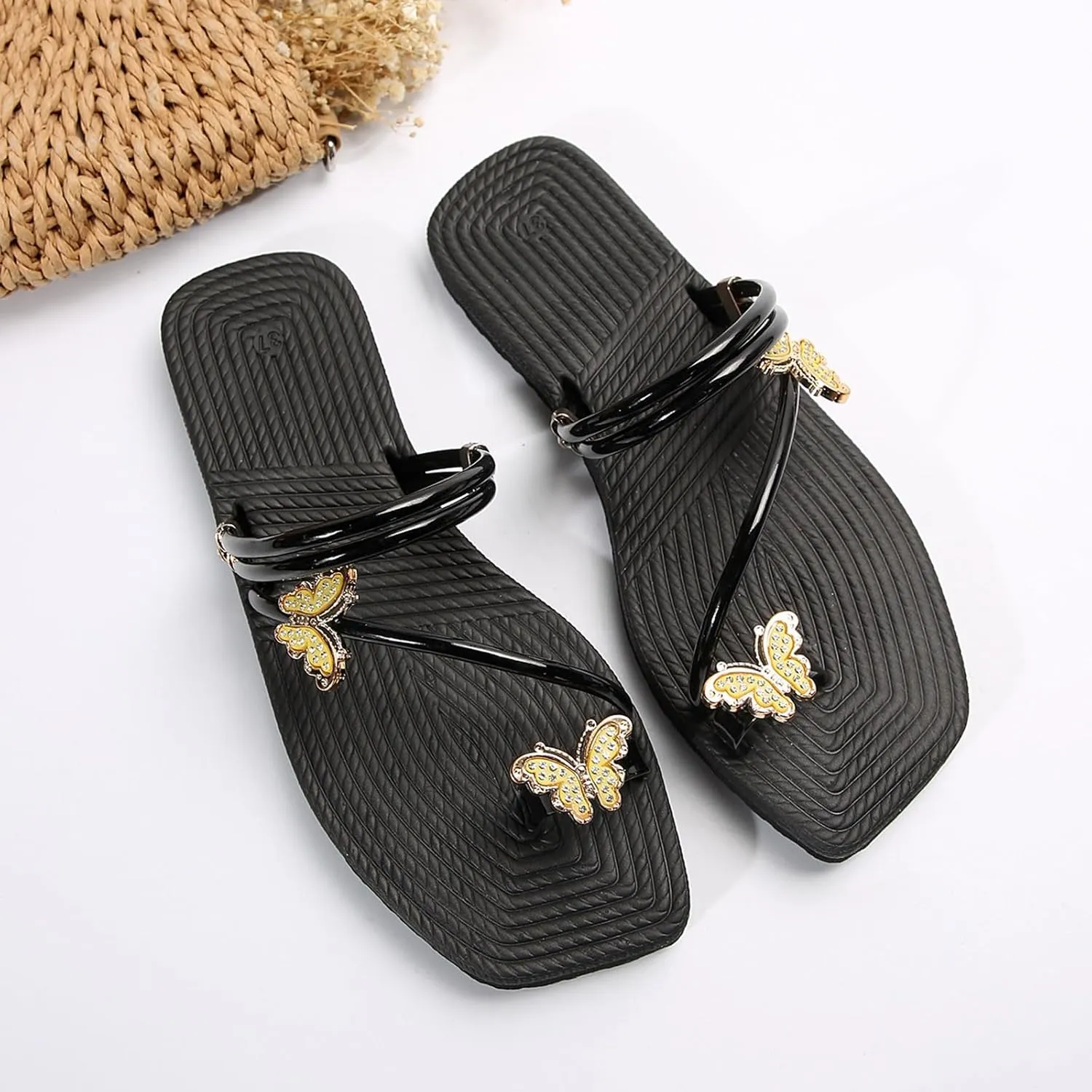 Eduavar Sandals Women Casual Strappy Arch Support Flip Flops Ladies Comfort Lightweight Soft Yoga Mat Thong Flat Sandals
