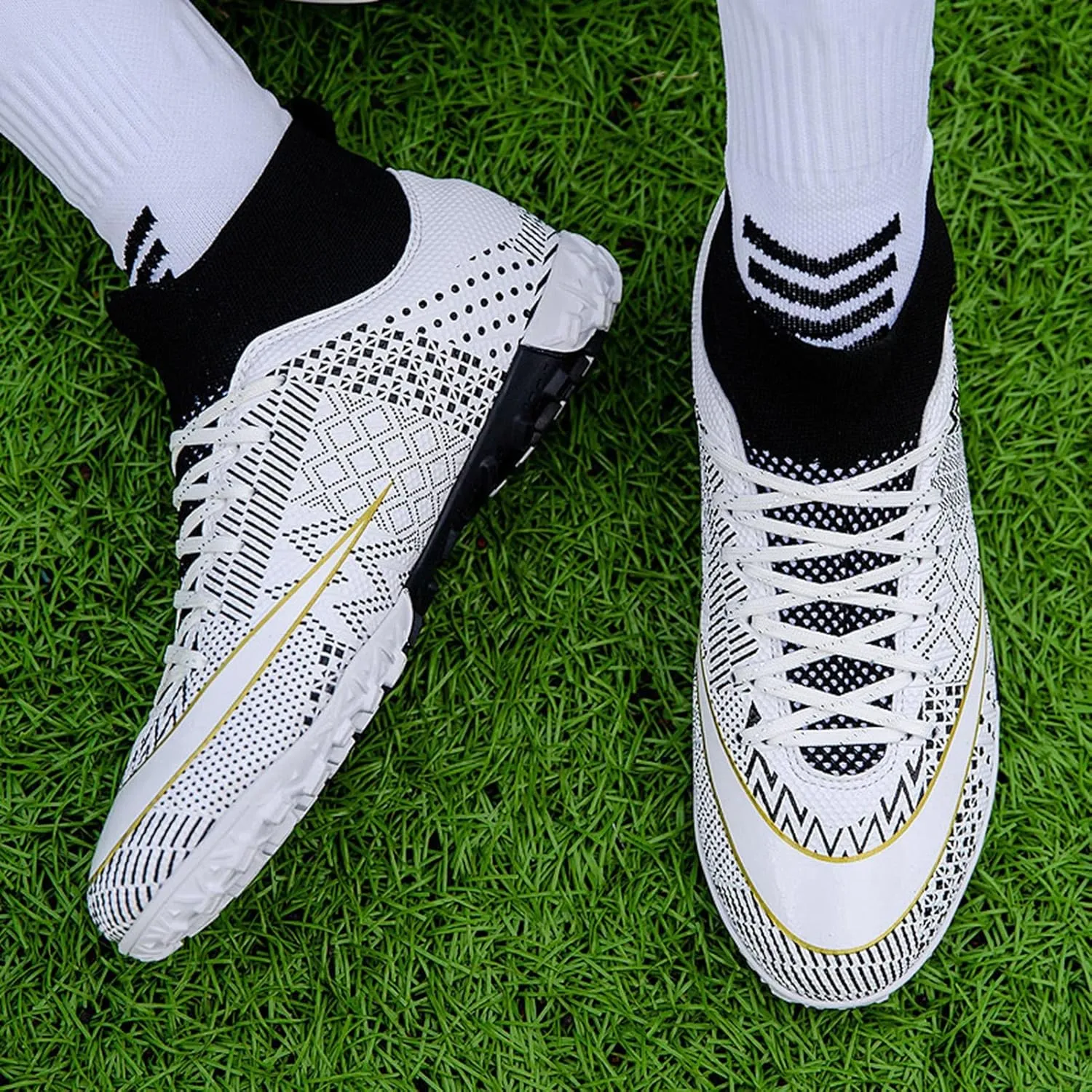 Indoor Soccer Shoes Kids High Top Soft Lightweight,Soccer Cleats Mens Non-Slip Durable,Soccer Shoes Breathable Comfortable