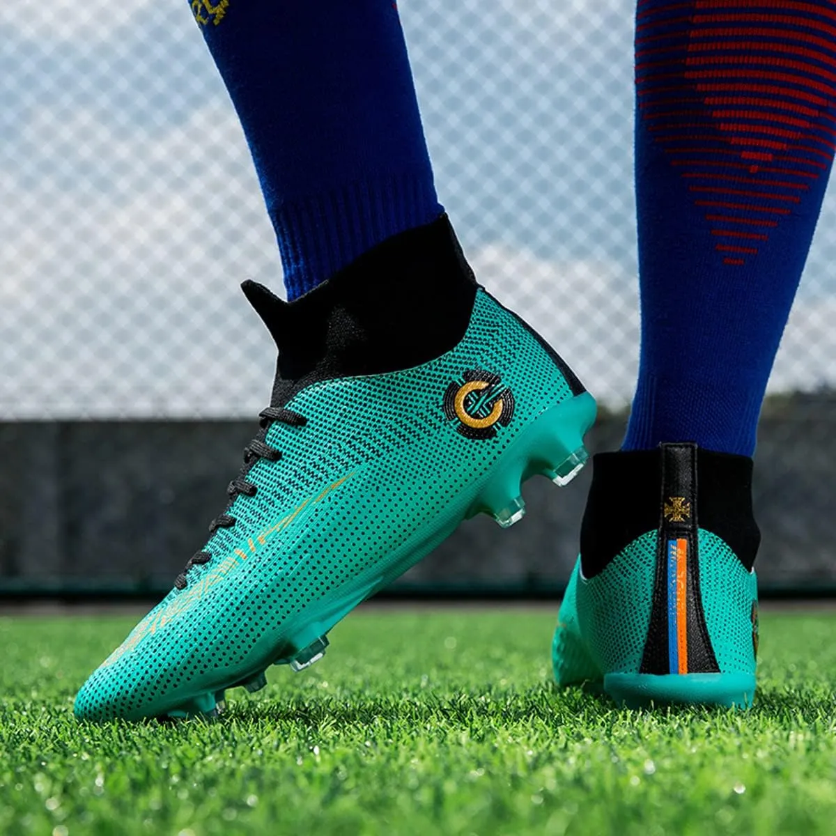 Men's and women's indoor/outdoor football boots shoes men's socks spikes football outdoor professional training splint shoes sports competition sports shoes, training TF/AG