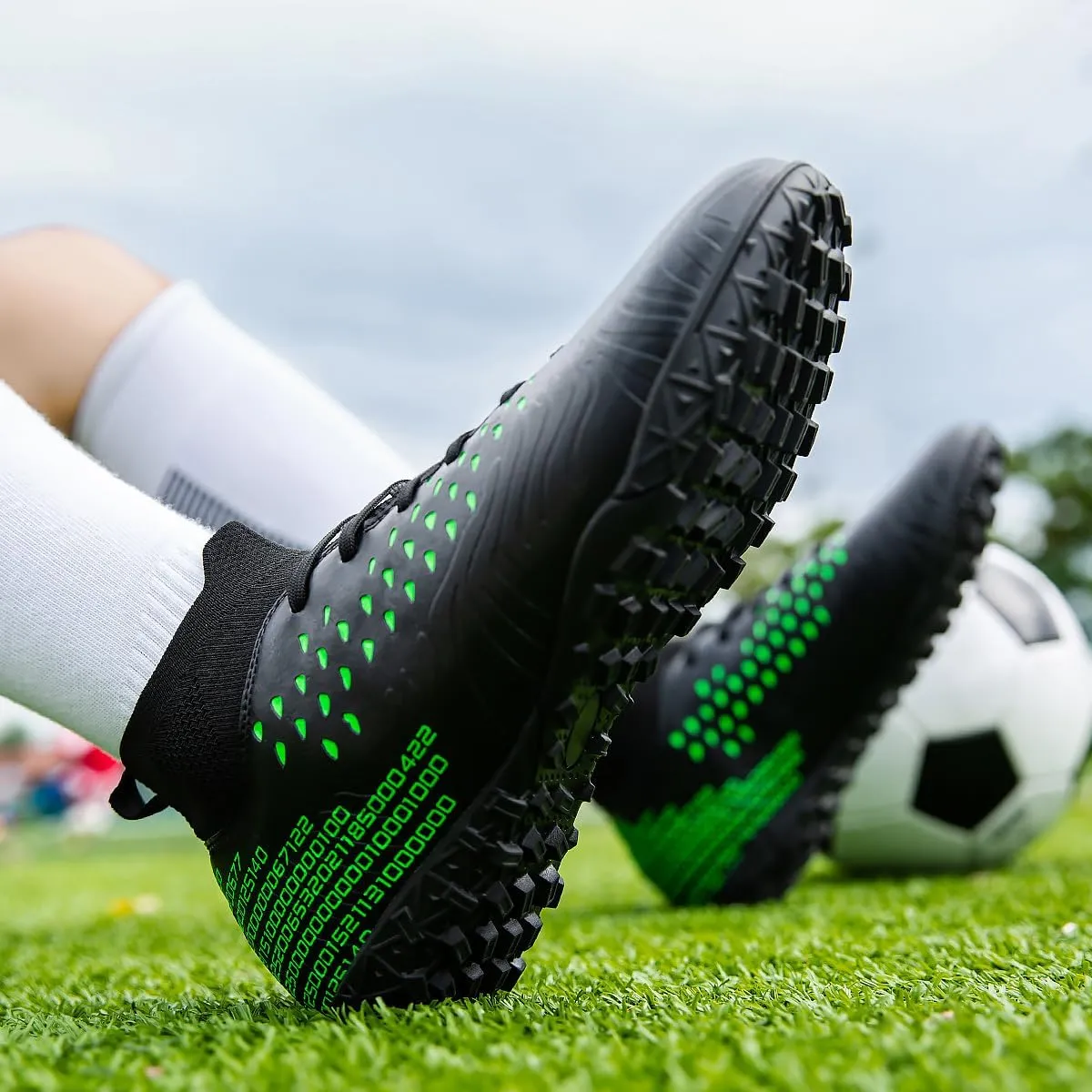 Men's Soccer Shoes Football Cleats High-Tops Lace-Up Non-Slip Spikes AG/FG Sports Athletic Futsal Rugby Baseball Lacrosse Sneaker Shoes Size 4.5-14