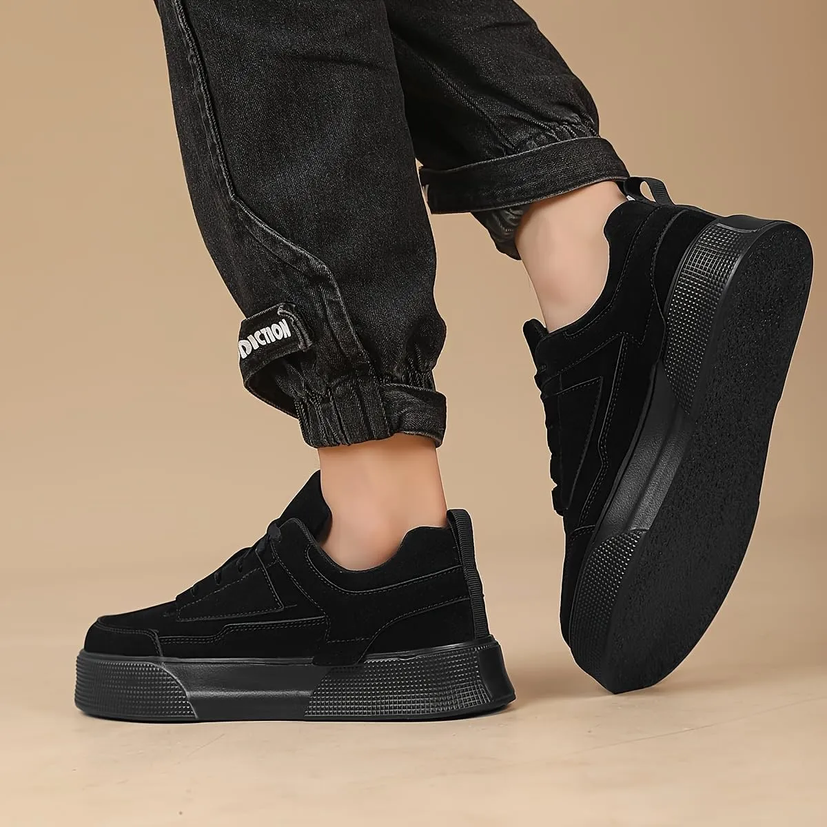 Men's Stylish Thick Sole Skate Shoes - Solid Color, Lace-Up Casual Sneakers with Height Boost & Comfortable EVA Sole for All Seasons