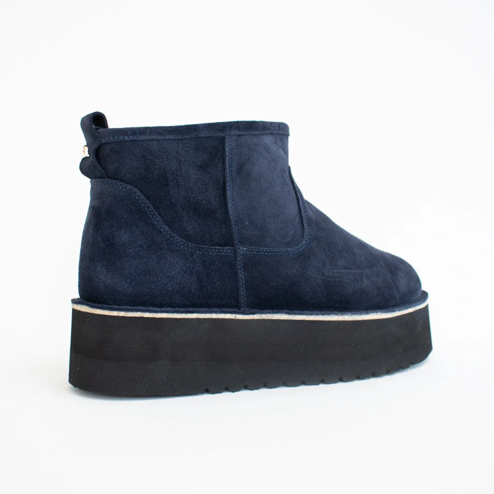 Noor Navy Suede