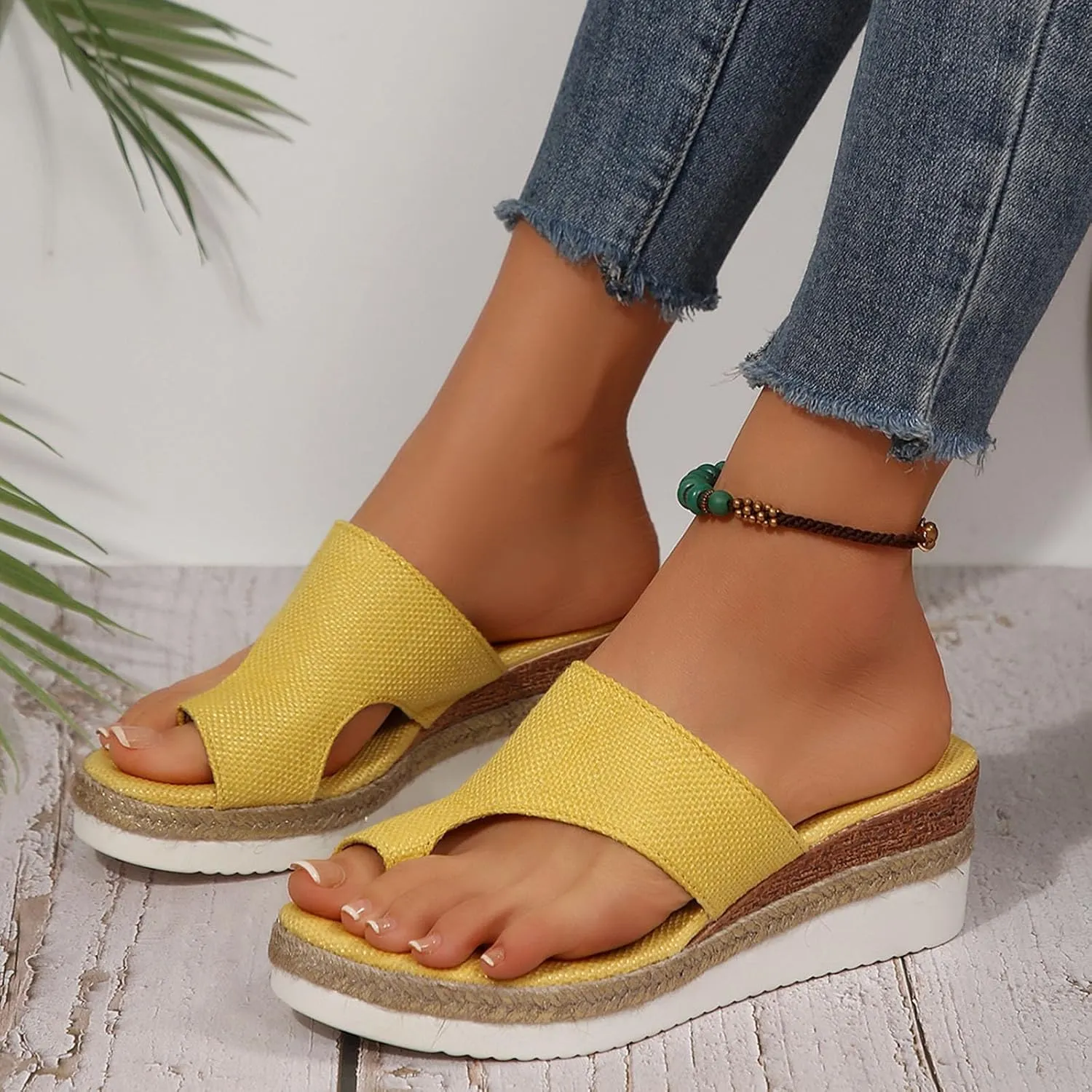 Sandals For Women 2025 Beach,Womens Sandals Comfort Dressy Toe Ring Slide Sandals Outdoor Beach Travel Platform Shoes