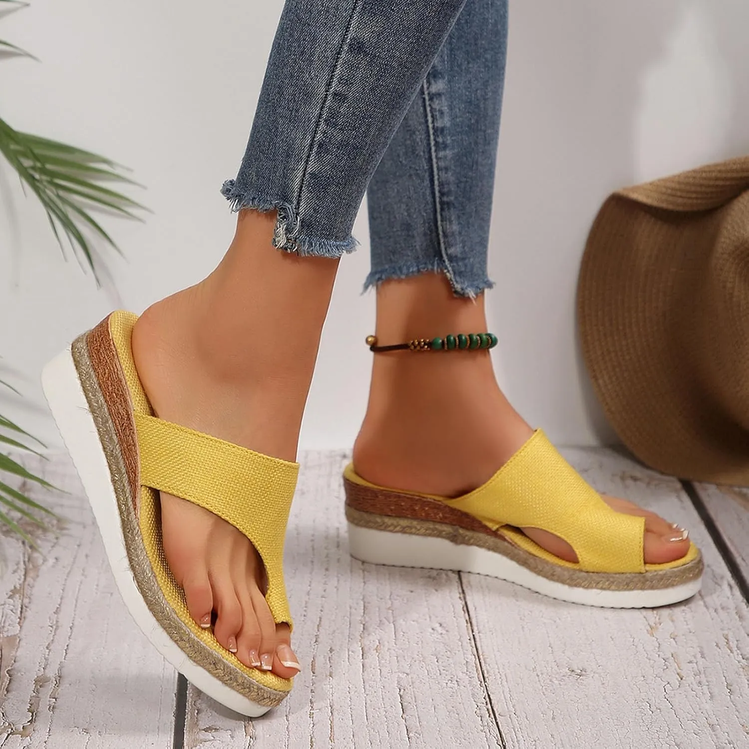 Sandals For Women 2025 Beach,Womens Sandals Comfort Dressy Toe Ring Slide Sandals Outdoor Beach Travel Platform Shoes