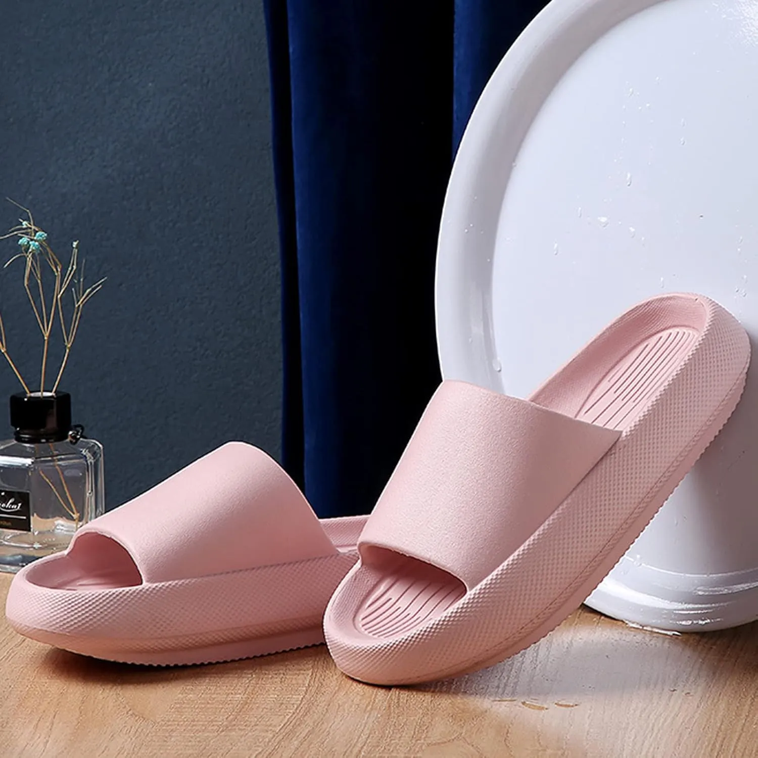 Showers Sandals Mens Pillow Slippers Womens Shower Shoes Indoor Slipper Shower Slides Comfort Lightweight Open Toe