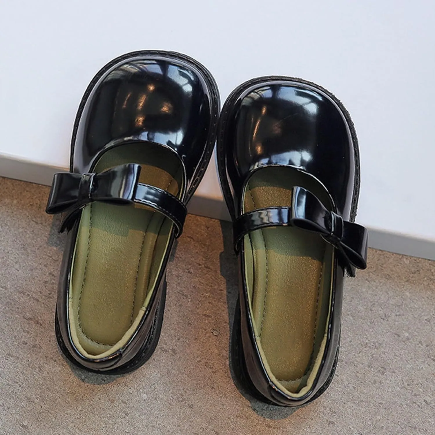 Spring and Autumn New Solid Rubber Soft Sole Anti Slip and Girls' Princess Shoes Leather spring dresses for baby girls