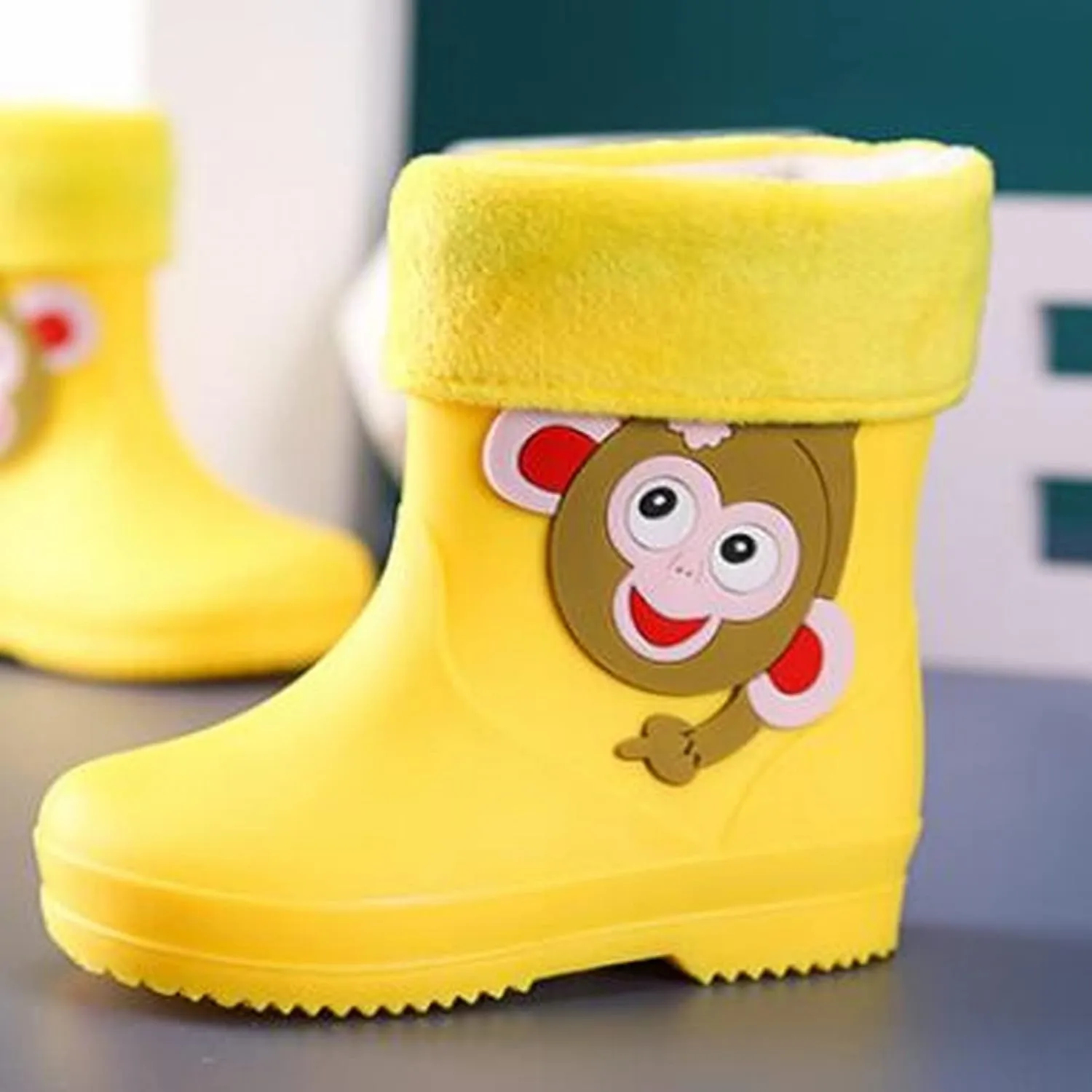 Unisex Child Walking Shoes Fleece Lined Waterproof Rain Boots Cute Cartoon Lightweight Toddler Rubber Boots Winter