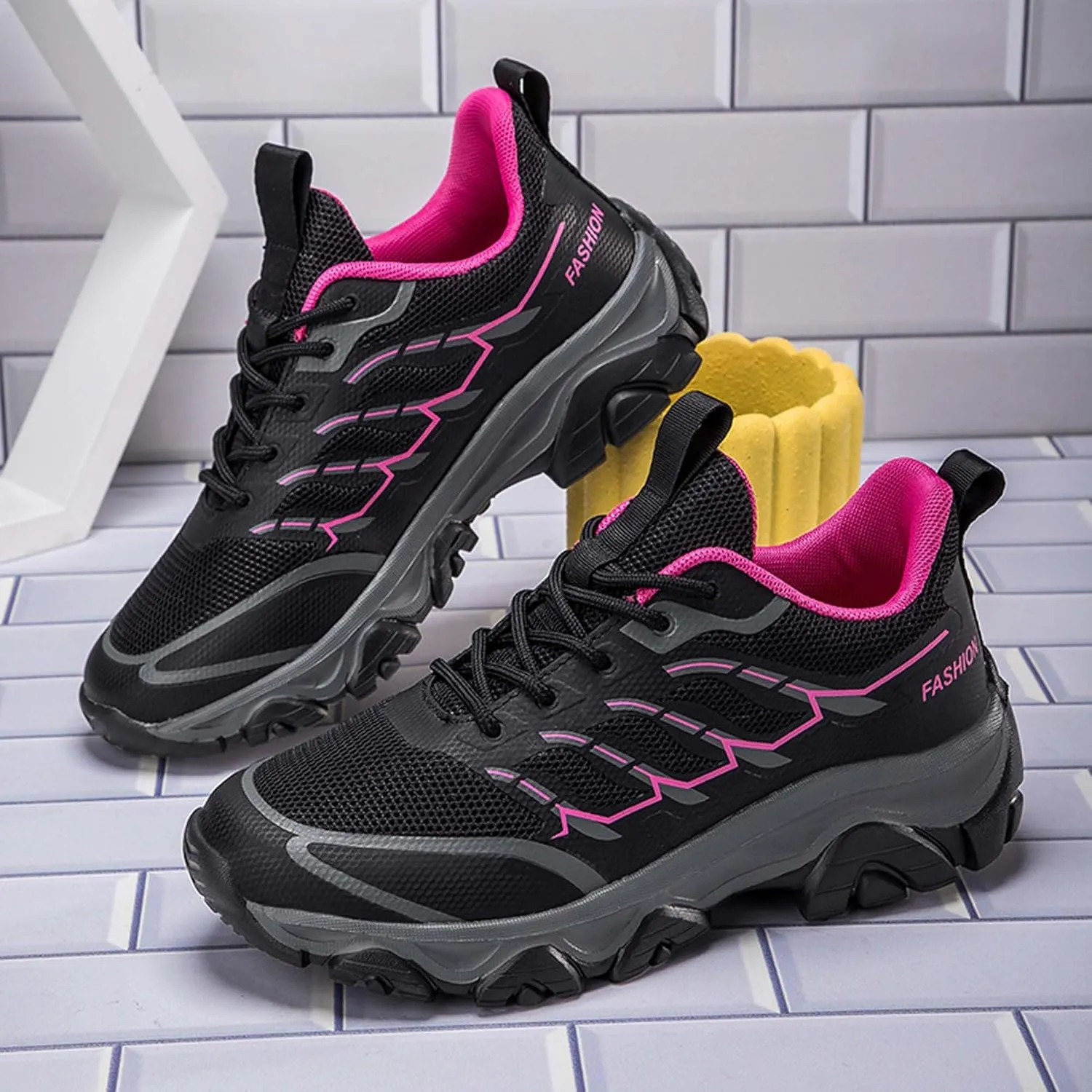 Unisex Mid Top Mountaineering Shoes Men's Shoes Women's Shoes Damping Stable Hiking Shoes Non Slip Wear-Resistant Climbing Shoes