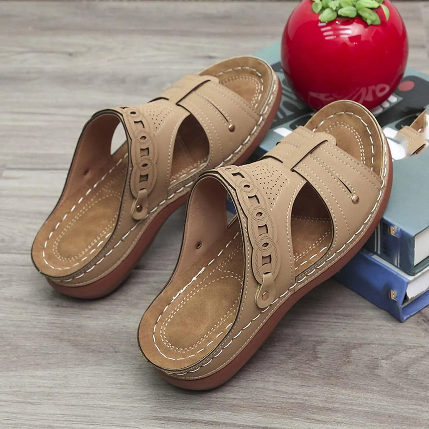 Women's Arch Support Sandals Summer Comfort Slip on Slides Casual Outdoor Walking Sandal Beach Shoes for Holiday