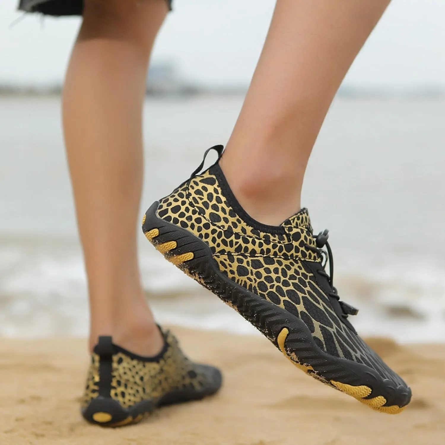 Women's Lightweight Quick Drying,Aqua Water Shoes Athletic Comfy Walking Shoes Men's and Women's Non Slip Sports Sneakers Outdoor River Tracing Shoe Summer Breathable Hiking Running Fitness Footwear