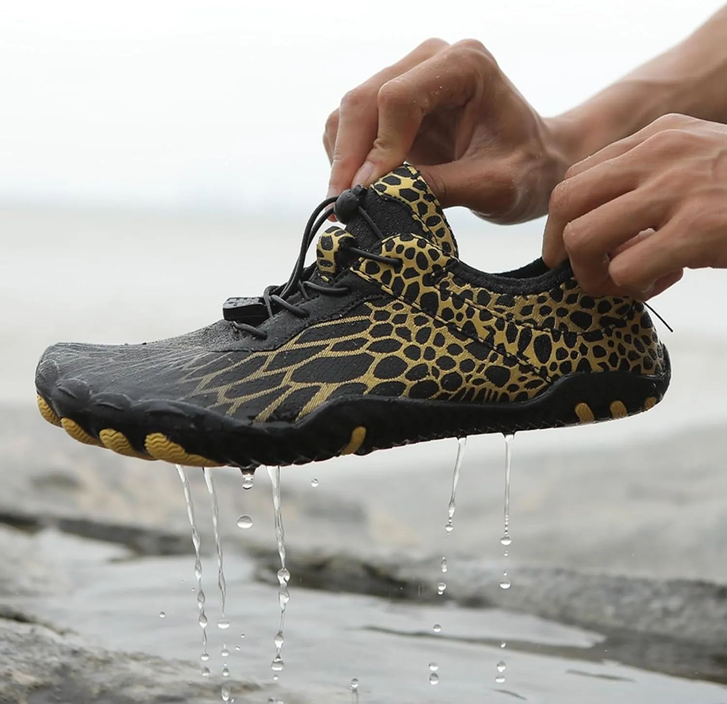 Women's Lightweight Quick Drying,Aqua Water Shoes Athletic Comfy Walking Shoes Men's and Women's Non Slip Sports Sneakers Outdoor River Tracing Shoe Summer Breathable Hiking Running Fitness Footwear