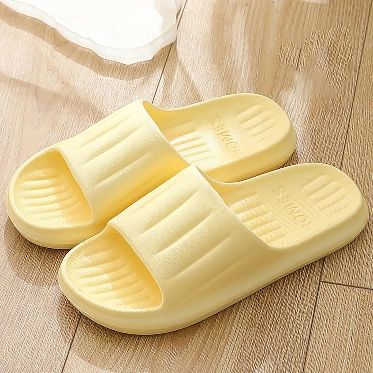 YOLAI Pillow Slippers for Women Men Non Slip Shower Shoes Soft Indoor Outdoor Slides Sandals Ultra Light Quick Drying Bathroom Comfortable House Slippers